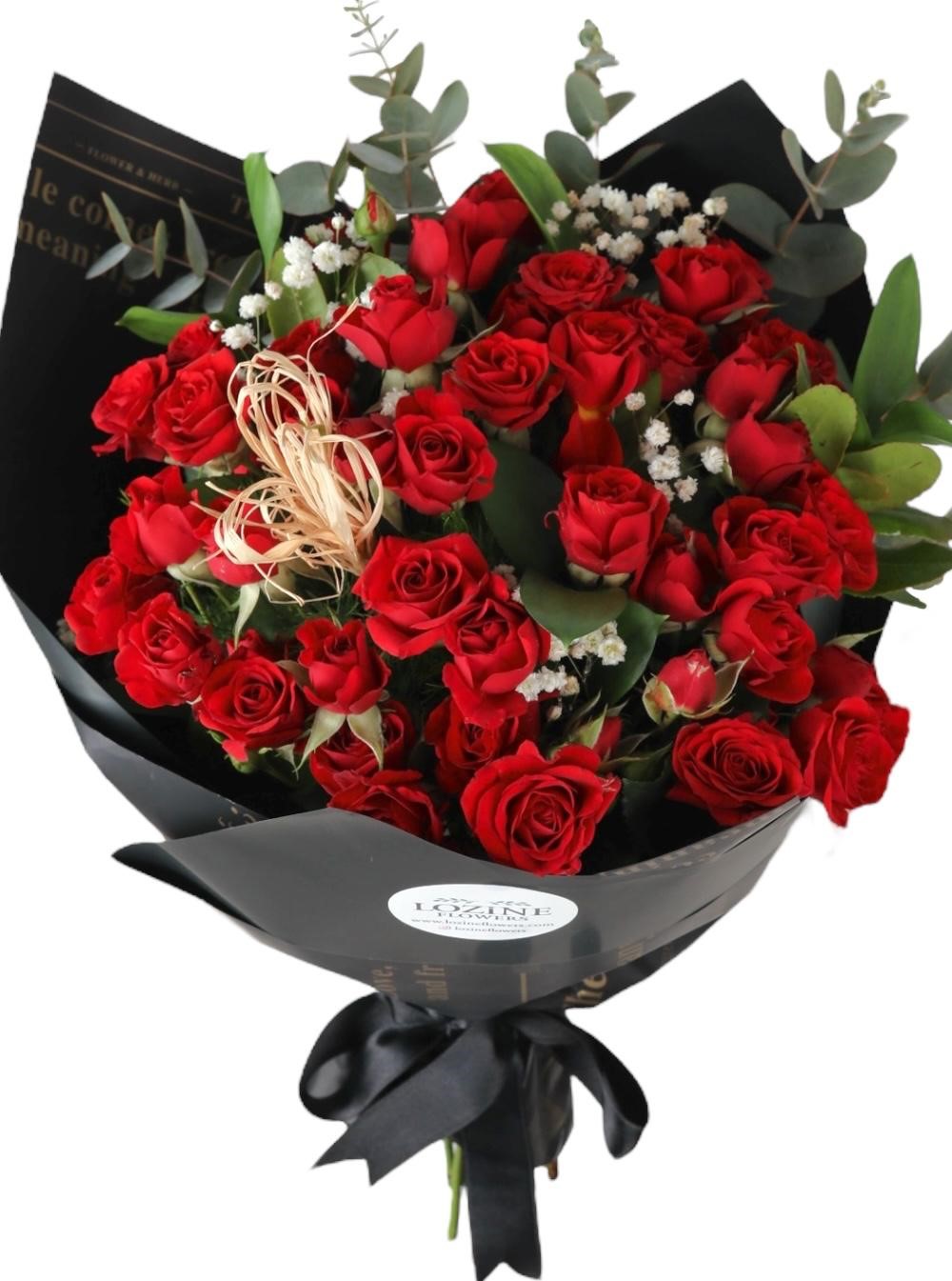 Kırmızı Çardak Gül Buketi