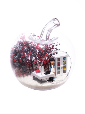 Teraryum Mini Yeni İş Tebrik Esmer Mavi Ceketli-Cipsomiks