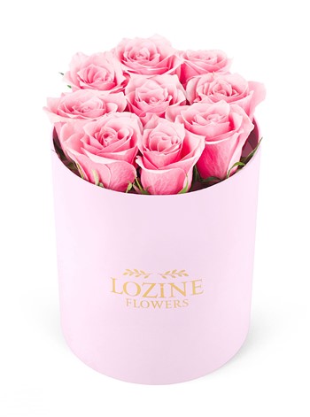 Yuvarlak Pembe Kutuda Pembe Gül
