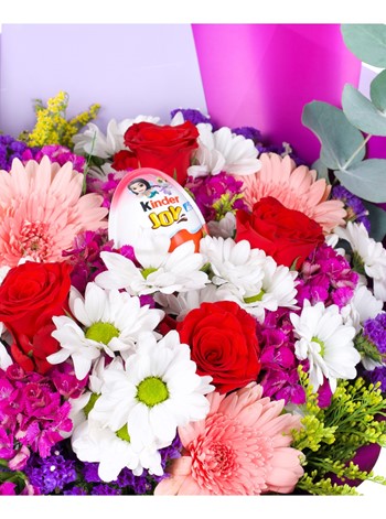 Kinder Joylu Renkli Bahar Buketi